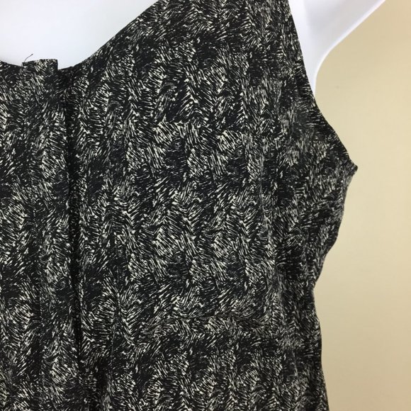 BROADWAY & BROOME Madewell Black Off White Print 100% Silk One Piece Romper - Picture 7 of 11